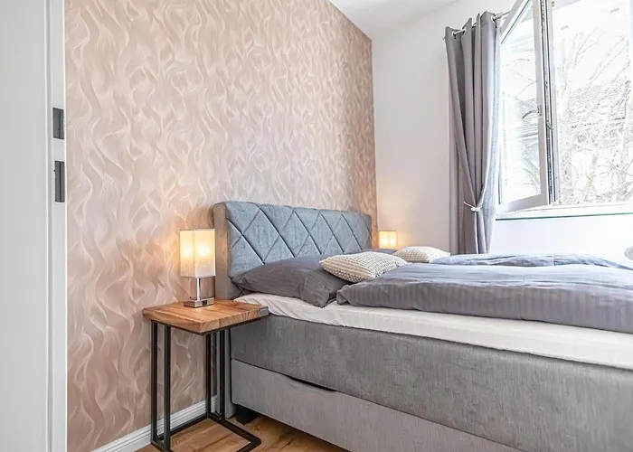 Sweet 2br & 1lr Apartment, Around Donaustadt Апартаменти