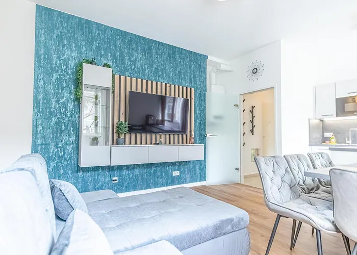 Sweet 2br & 1lr Apartment, Around Donaustadt