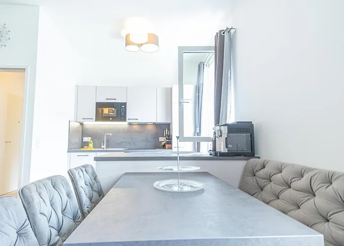 Διαμέρισμα Sweet 2br & 1lr Apartment, Around Donaustadt Βιέννη