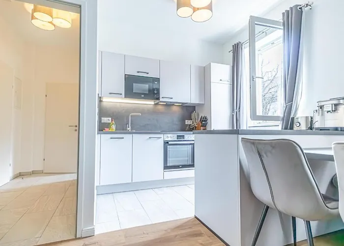 Sweet 2br & 1lr Apartment, Around Donaustadt Διαμέρισμα